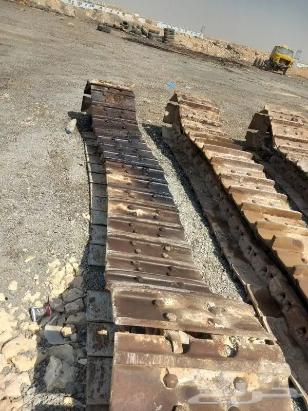 بيع جنزير بلدوزر 355 ورولات بلدوزر 155 و355 6