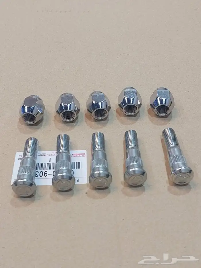 قطع تايوتا صالون شاص وجيب ربع وشراع من مديل 84 وتحت 3