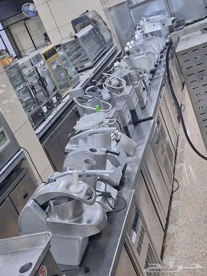 فرصة لا تعو ض بيع معدات مطاعم وكافيهات مستعملة ممتازة 8