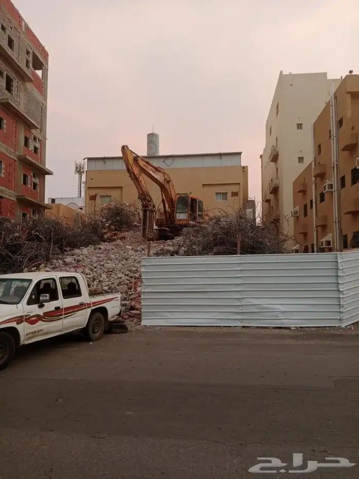 بوكلين للايجار في جده هدم مباني حفر ترحيل 1