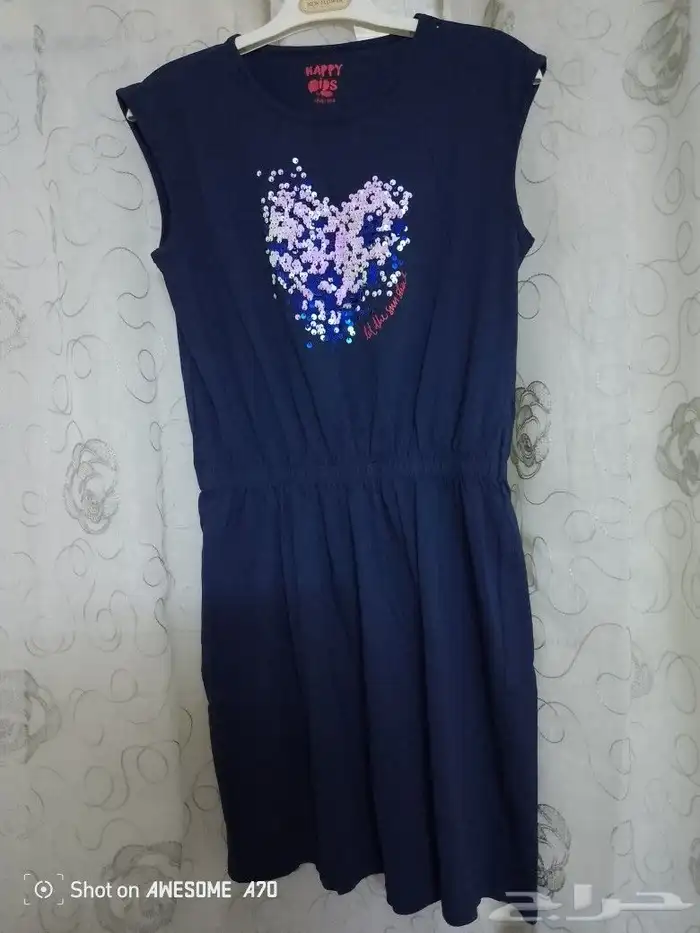 ملابس من الدبش متنوعة بناطيل وفساتين وتنانير 26