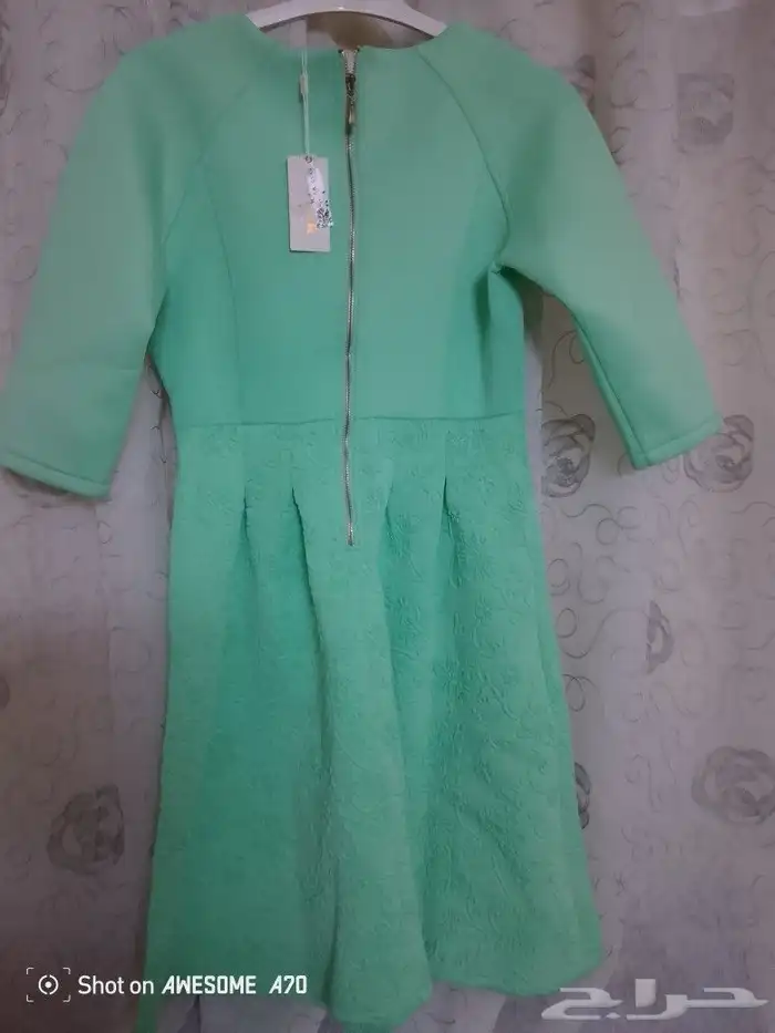 ملابس من الدبش متنوعة بناطيل وفساتين وتنانير 8