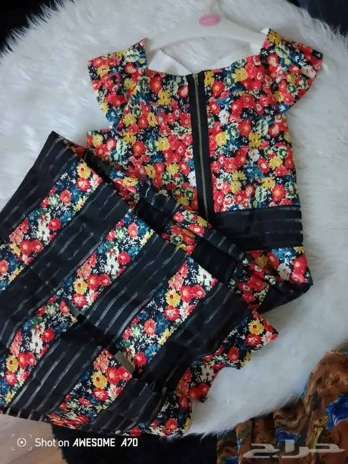 ملابس من الدبش متنوعة بناطيل وفساتين وتنانير 34