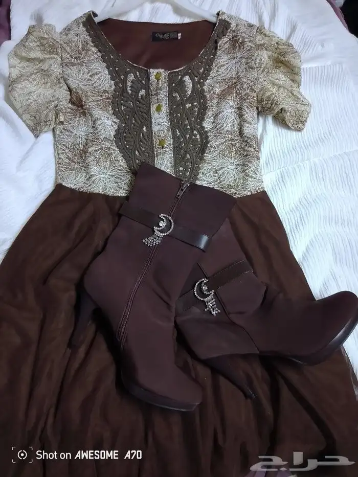 ملابس من الدبش متنوعة بناطيل وفساتين وتنانير 47