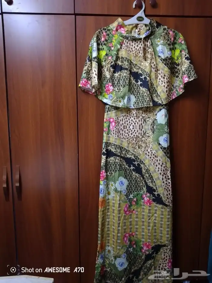 ملابس من الدبش متنوعة بناطيل وفساتين وتنانير 35