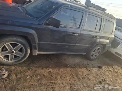 قطع غيار جيب كومباس وباتريوت 1