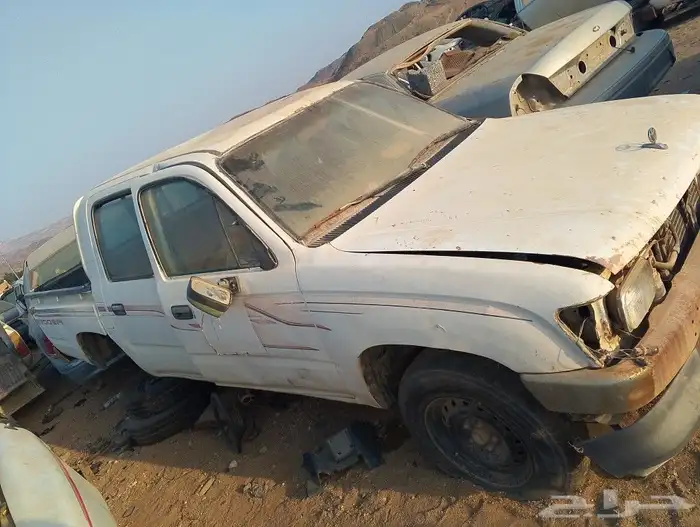 قطع غيار هايلوكس 1