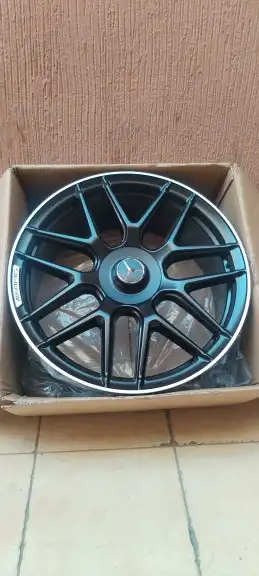 جنوط مرسديس اس ثري مقاس 19 5