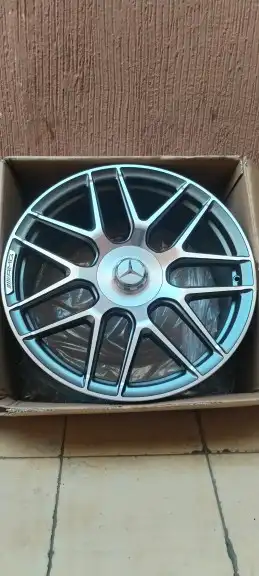 جنوط مرسديس اس ثري مقاس 19 2