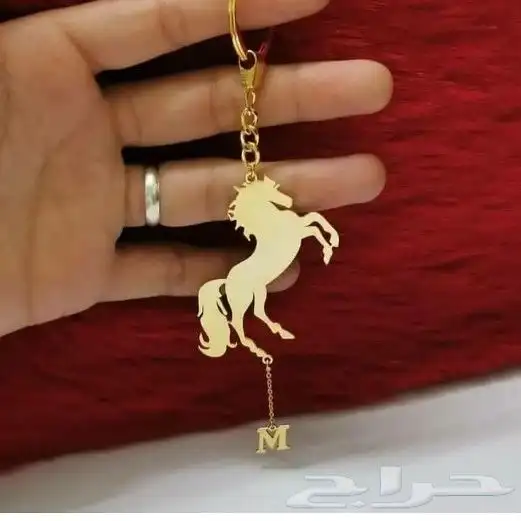 تعليقات سياره   سلاسل اساور خواتم   بروشات    كبك  س 9