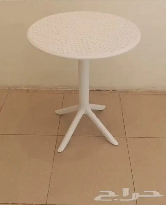 طاولات فايبر 3