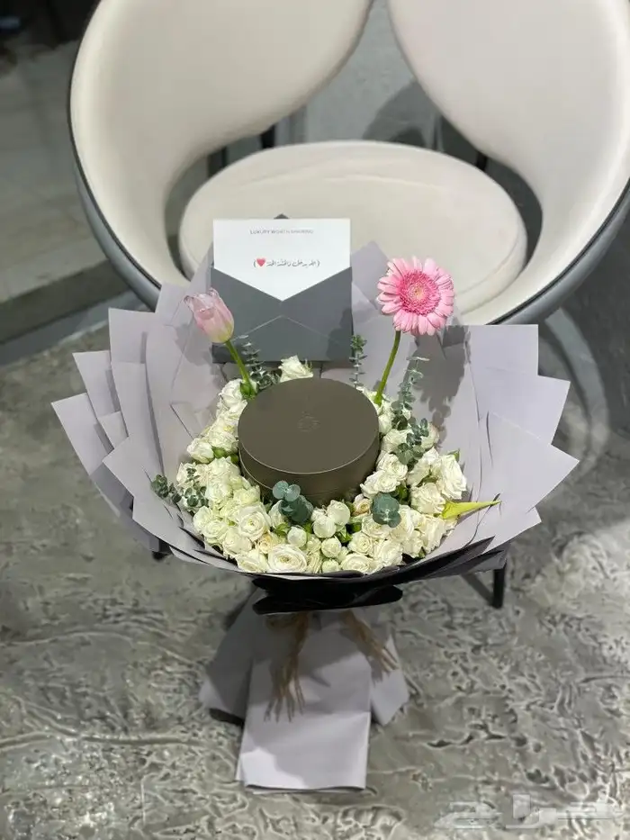 مندوب توصيل هدايا الرياض 2