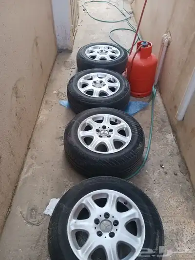 كفر وجنط بنز 2001 5