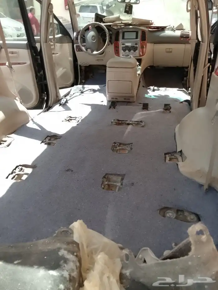 عازل للصوت والحراره لجميع انواع السيارات 0