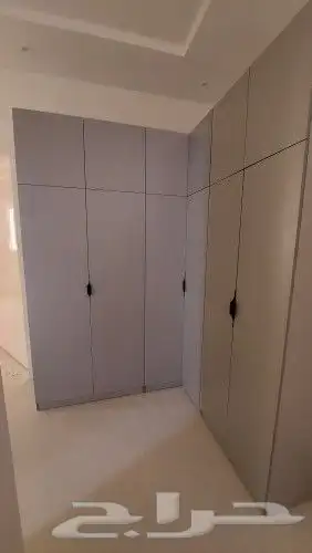 نجار تفصيل خزائن وغرف ملابس بأقل الأسعار 4