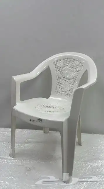 كراسي بلاستيك 42