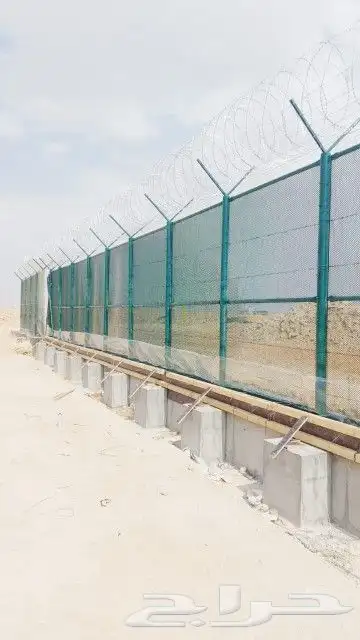 تصميم ديكورات حديثه على حسب الطلب توريد وتركيب 21