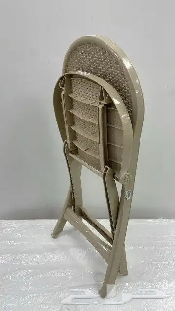 كراسي بلاستيك 30