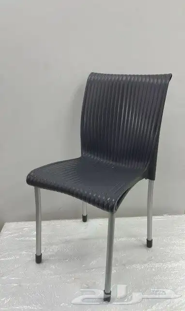 كراسي بلاستيك 37