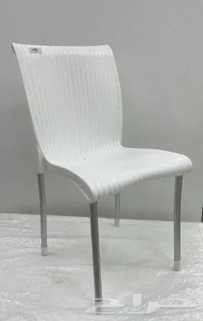 كراسي بلاستيك 35