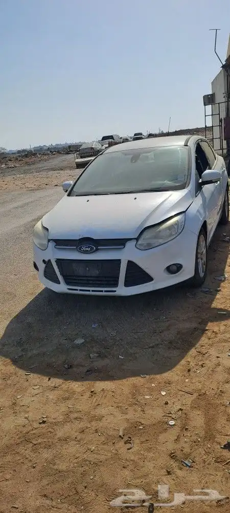 قطع غيار فورد فوكس 2014 قمه النظافه 3