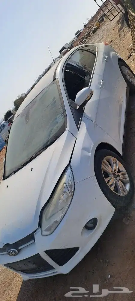 قطع غيار فورد فوكس 2014 قمه النظافه 4