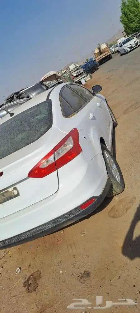 قطع غيار فورد فوكس 2014 قمه النظافه 6