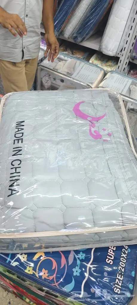 سرير حديد سرير بوكس دولاب مفارش مخدة 3