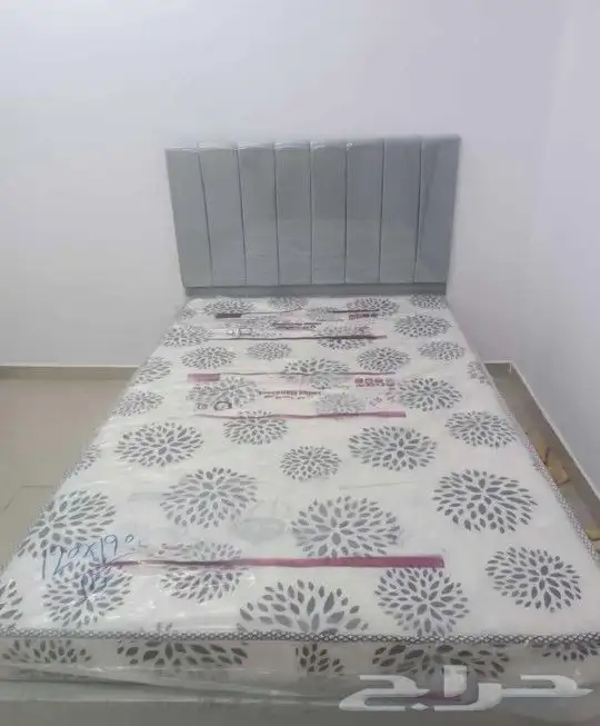 سرير خشب نفر ونص جديد مقاس 120 190 عرض خاااص 1