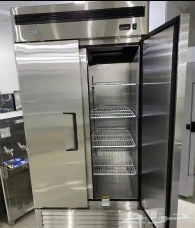 ثلاجات و فريزرات إستيل باب مغلق 30