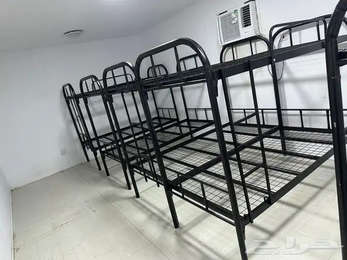 أثاث غرف النوم بألوان وأحجام متعددة - سرير  دولاب  تسريحه 5