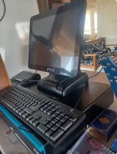 جهاز كاشير حلاق كاشير ملحمه مطاعم مشاغل مغسله بقاله ماركت. 0