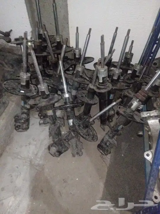 قطع غيار لكزس 6