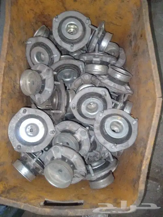 قطع غيار لكزس 7