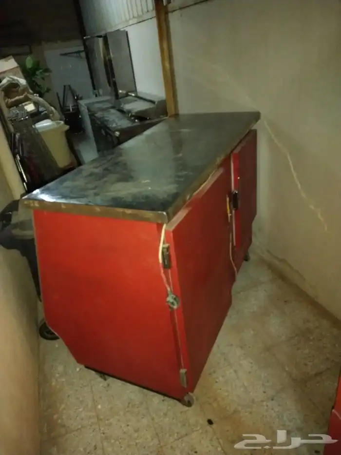 اغراض مطعم للبيع 3