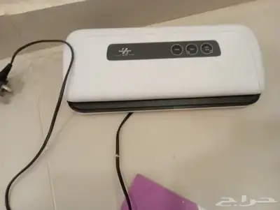 للبيع جهاز تغليف شبه جديد وشرط نطيف ( العرض الثاني غلايه 1