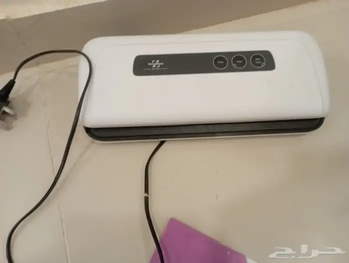 للبيع جهاز تغليف شبه جديد وشرط نطيف ( العرض الثاني غلايه 1