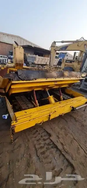 فراده أسفلت وكاويه وقشاطه ومعدات 1