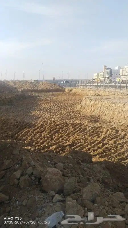 بوكلينات ايجاري يومي وشهري للحفر والهدم والتكسير 6