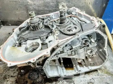 Renault  Fluence Cvt Gearbox جربكس Model 2015 Reparing توضيب 5