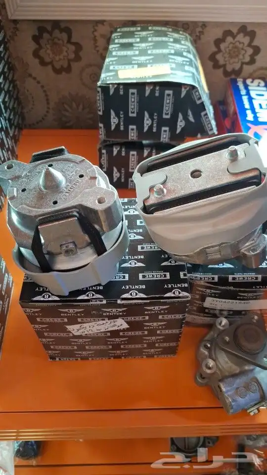 قطع غيار بنتلي 10