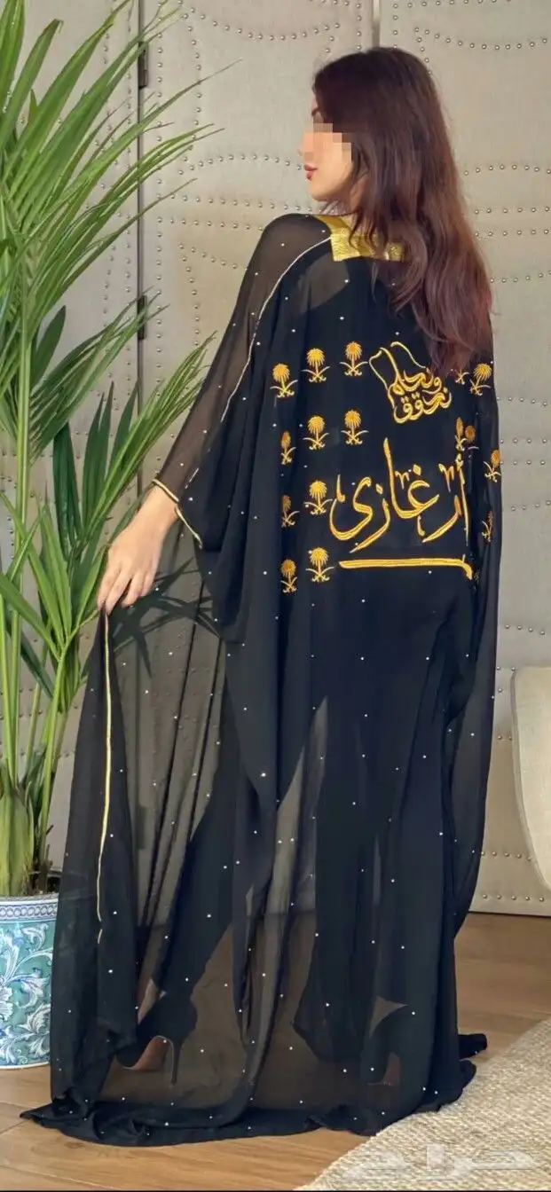 بشت نسائي بشت الملوك خاص لليوم الوطني اهداء من تحب ذووق مرره 6