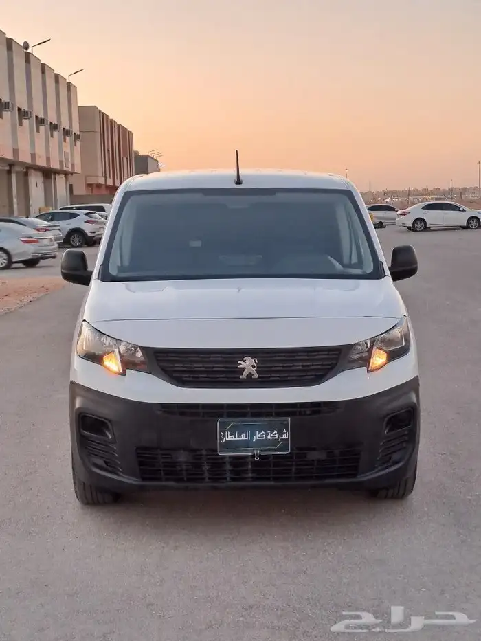 بيجو باتنر الموديل 2023 1