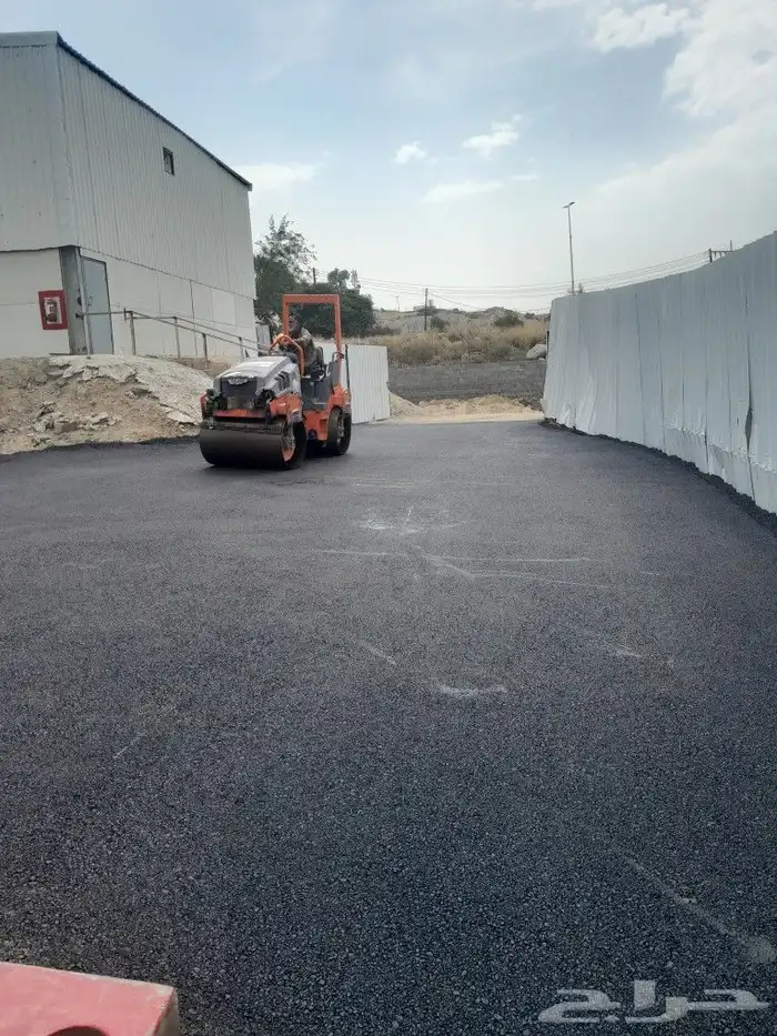 مقاولات الاسفلت الحار والمقشور والتخطيط ودك الارضي 24