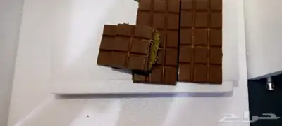 شوكولاته بلجيكية بحشوة الكنافة والبستاشيو 1