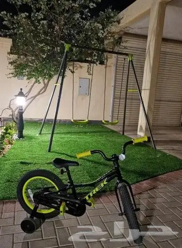 مراجيح خارجية للأطفال وزحاليق 1