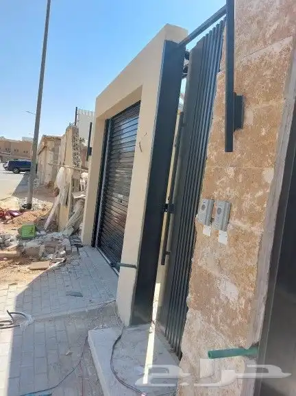 تركيب وصيانه الأبواب روال شبك شترزجاج سكريت 3