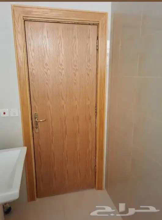 دهانات أبواب وغرف نوم طاولات سفره كراسي أبواب حديد 5
