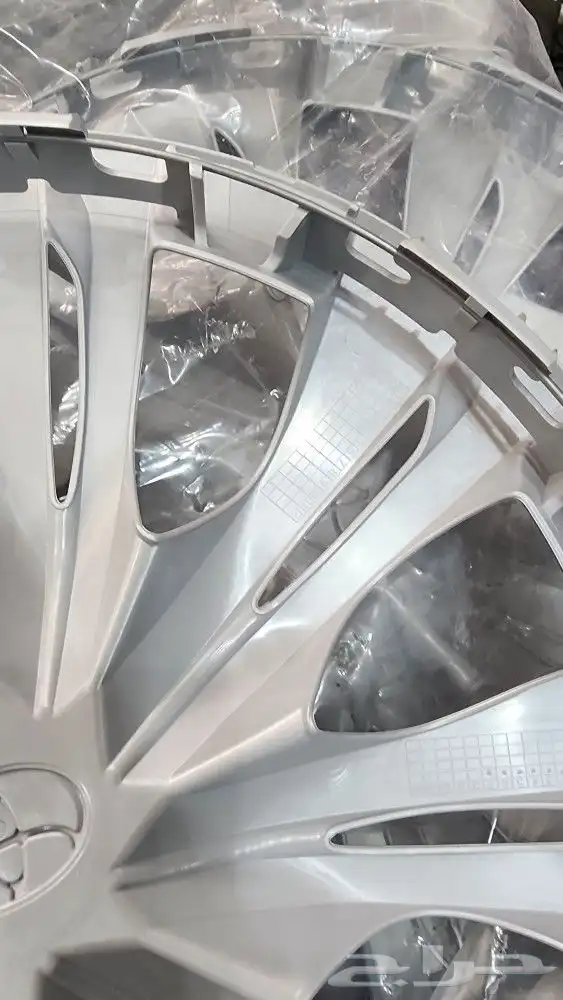 طيس كامري 2025 1