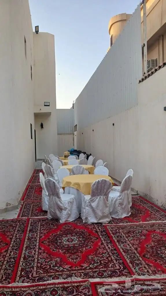 تأجير للحفلات والمناسبات كراسي وطاولات سماعات استقبالات 3